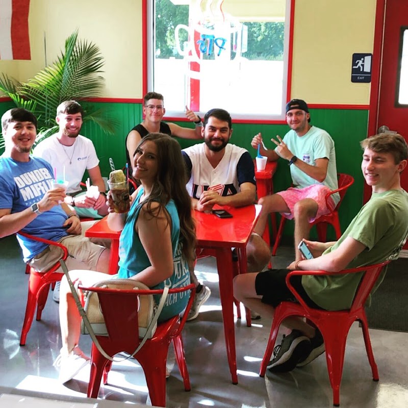 PT's Snowballs Coffee and Ice Cream photo 1