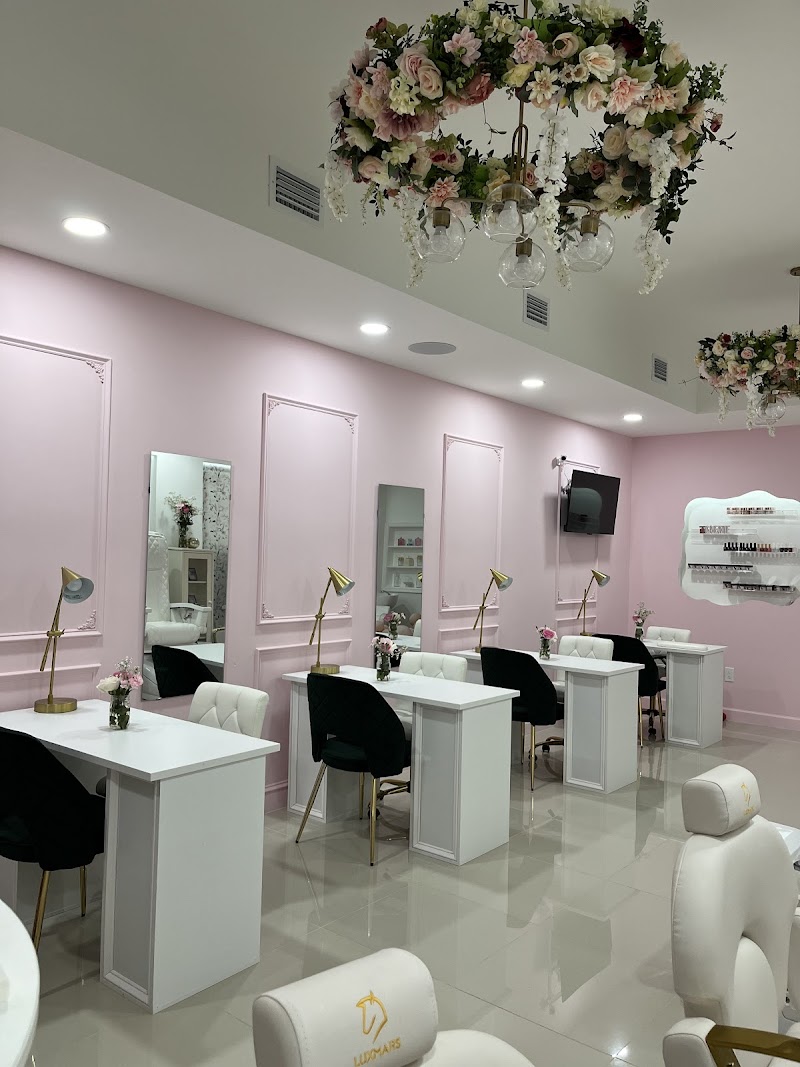 Ulda's Professional Beauty, NAILS & SPA
