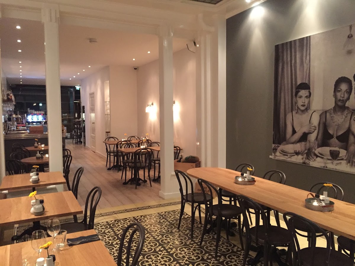 Jeanpagne Bistro & Wijnbar