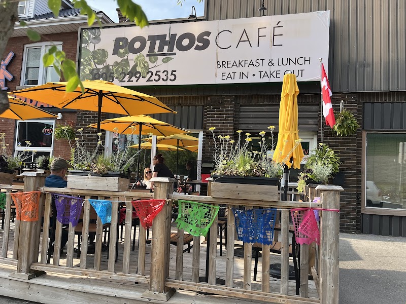 Pothos Café Breakfast & Lunch photo 3