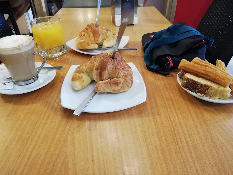 Cafetaría Don José photo 3