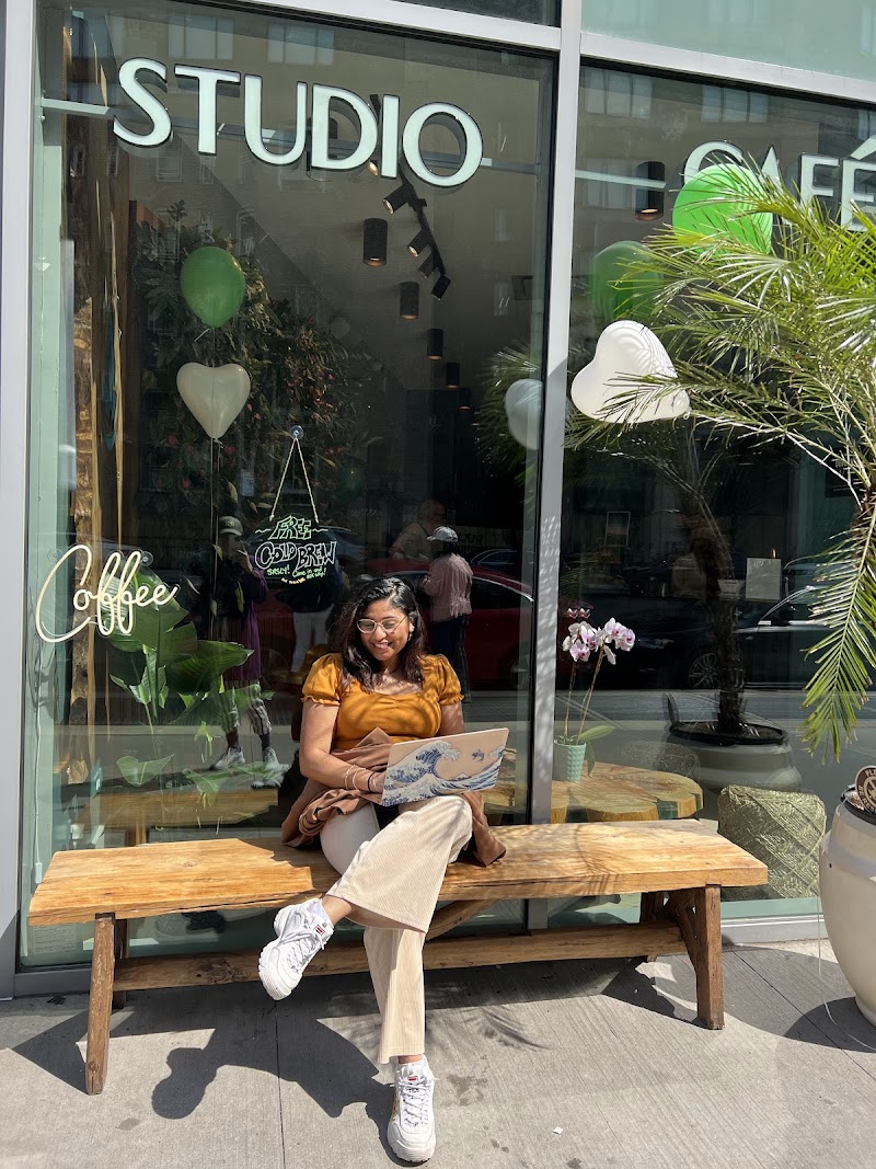 Sui Café • Coffee Studio
