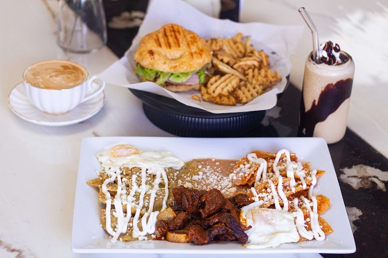 Eve Cakes Coffee & Brunch photo 2