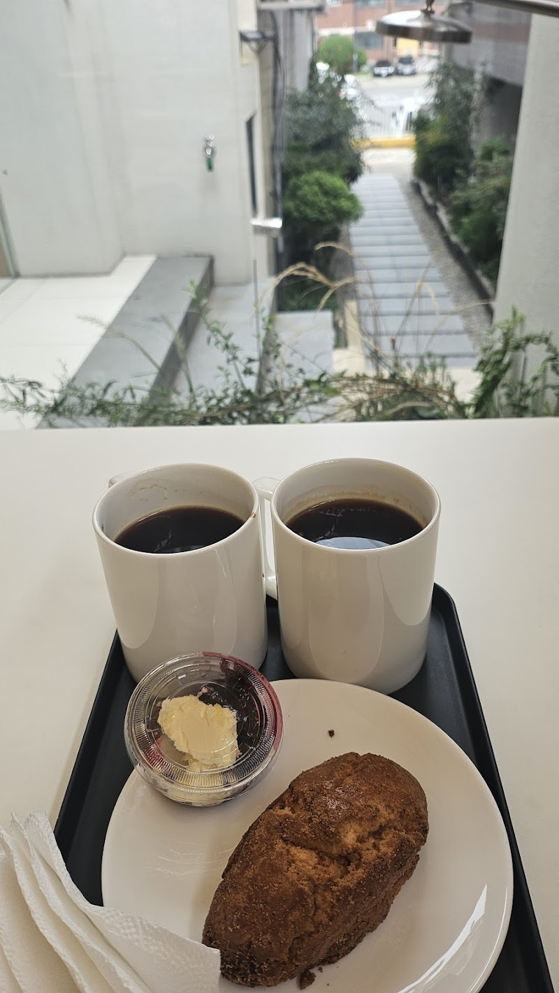 스몰굿커피 부경대점 사진 7