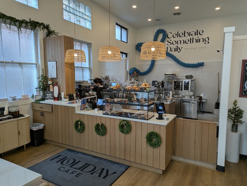 Holiday Cafe photo 4