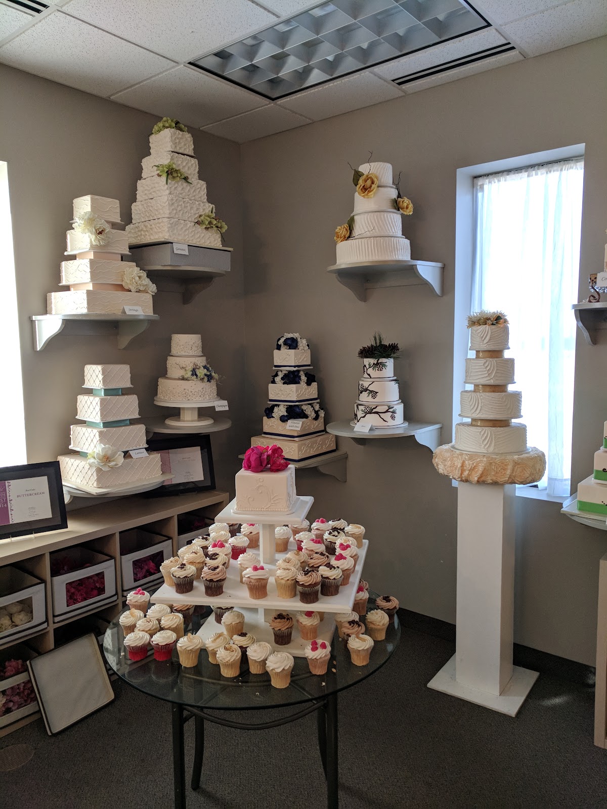 Buttercream Wedding Cakes: Google Places image 4