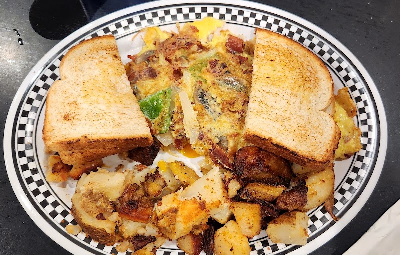 Mel's Commonwealth Cafe photo 4