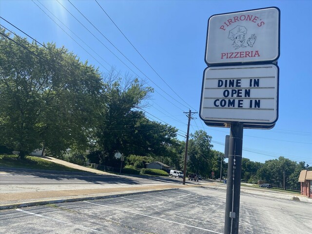 Pirrone's Pizzeria photo 3
