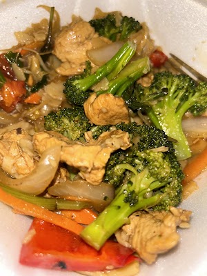 Thai Thai Takeout photo 2