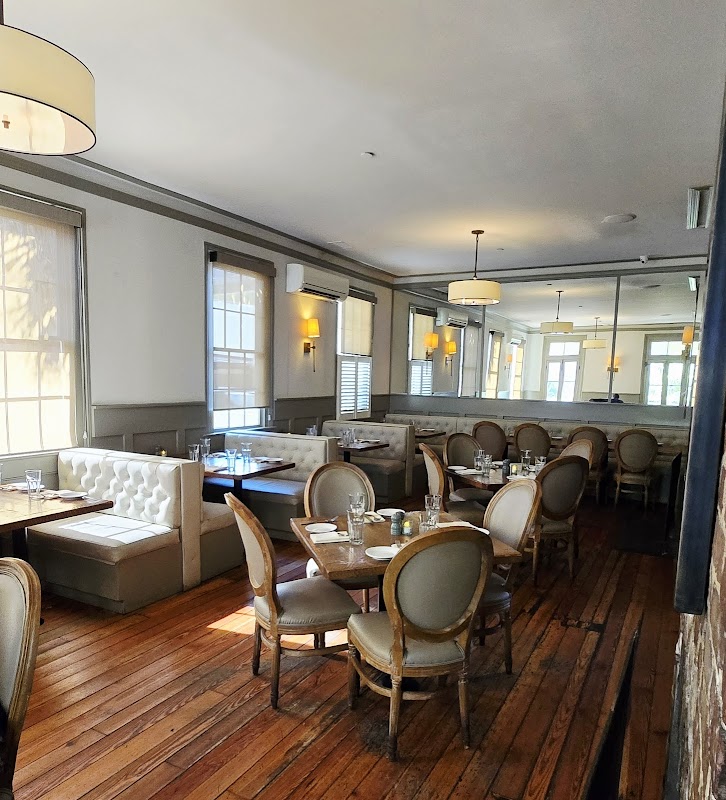 Poogan's Porch photo 2