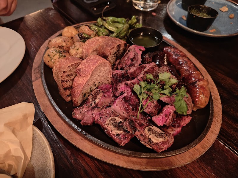 Wood-fired Argentine grill
