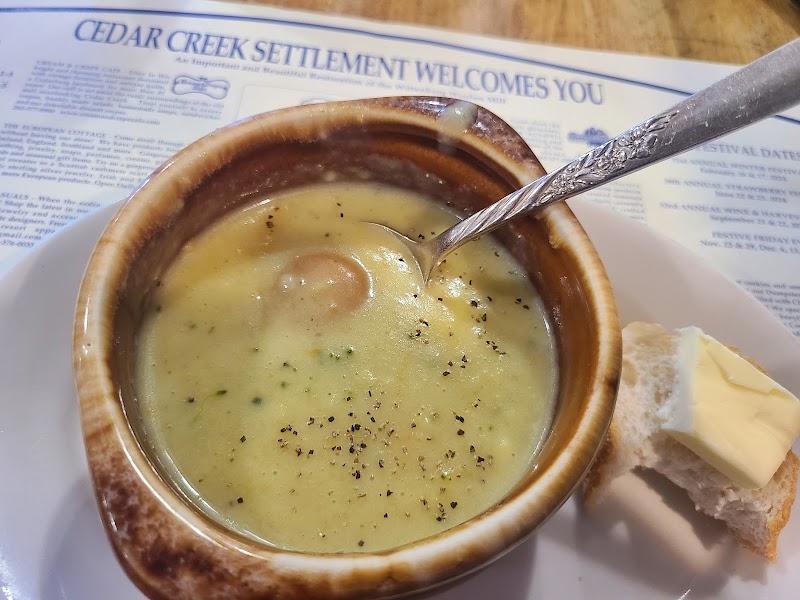 Cream & Crepe Cafe photo 4