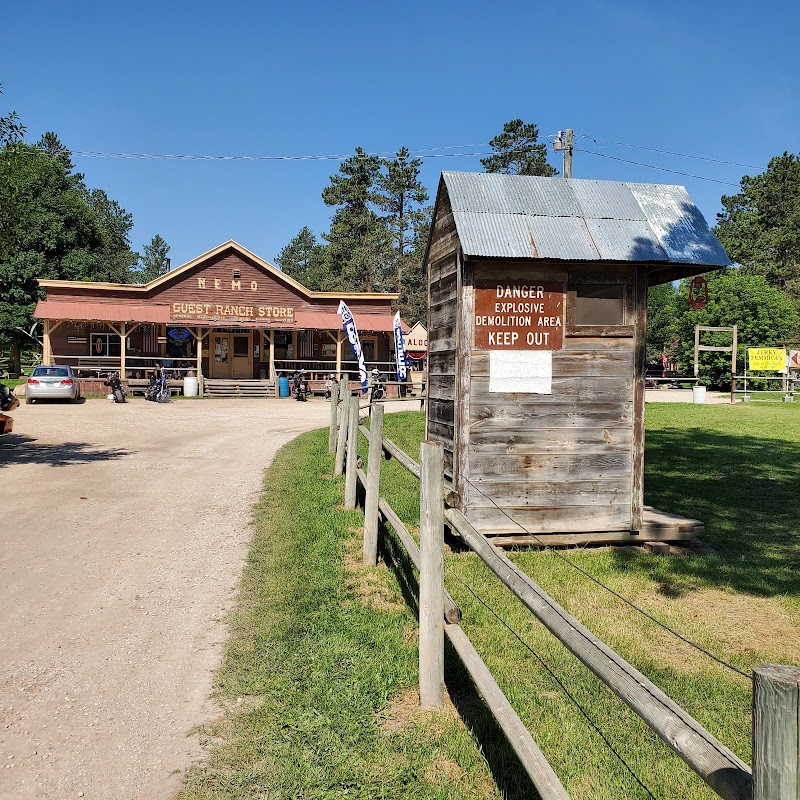 Nemo Guest Ranch - Photo 3