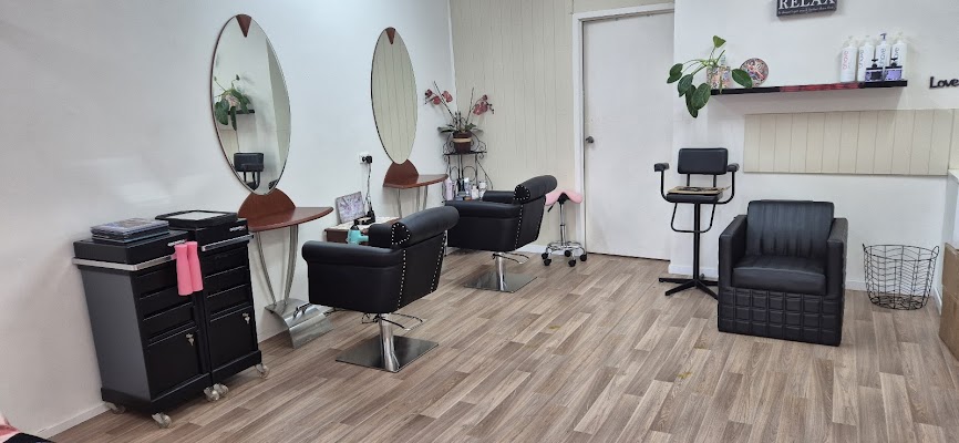 Taylor Made Hair & Beauty Studio