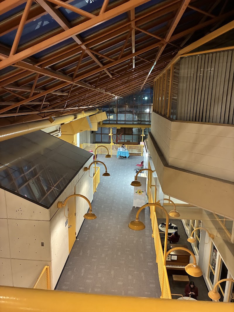 The Orange Hub photo 4
