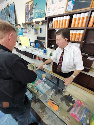 MIDWAY BARBER photo 3