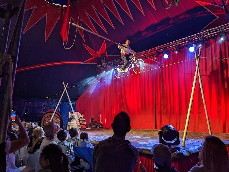 תמונה של אוהל הקרקס - קרקס פלורנטין - אולם אירועים תרבות ובידור