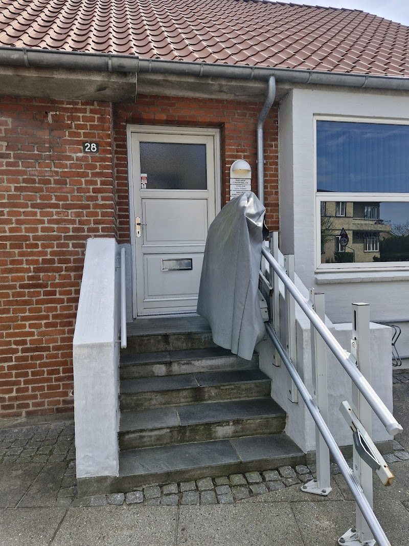 Tandlægerne i Skals ApS - billede 3