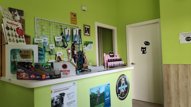 CLÍNICA VETERINARIA COMO PERROS Y GATOS