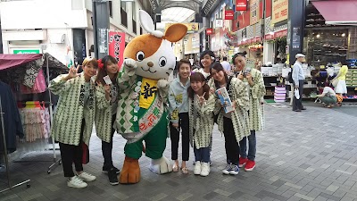 新仲見世商店街