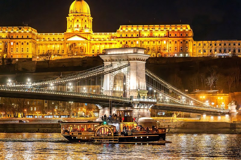Duna Cruises - Dock 10 - Budapest Sightseeing Boat Tours