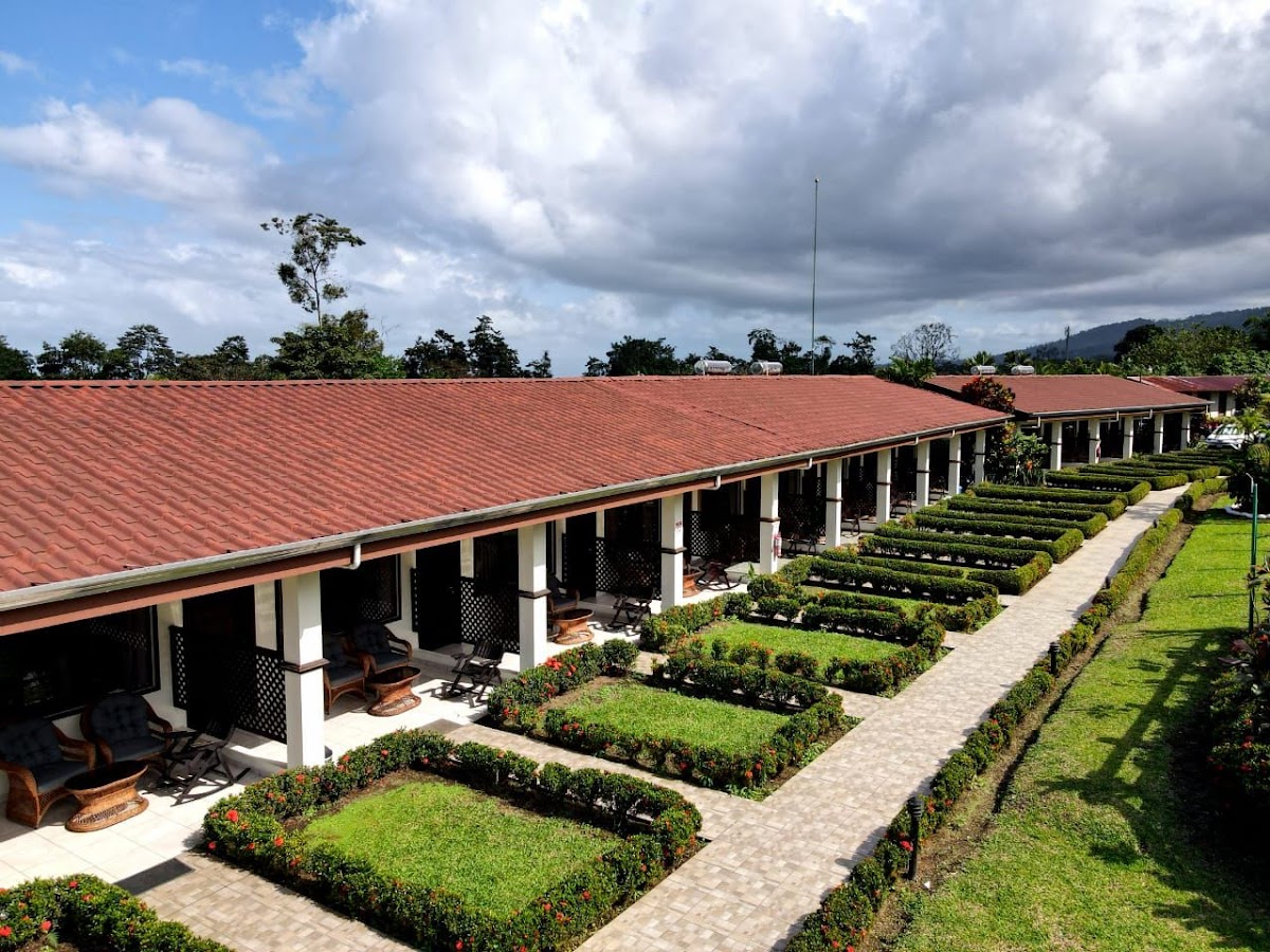 Hotel La Pradera Del Arenal