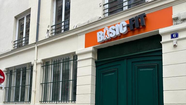 Basic Fit, vue extérieure