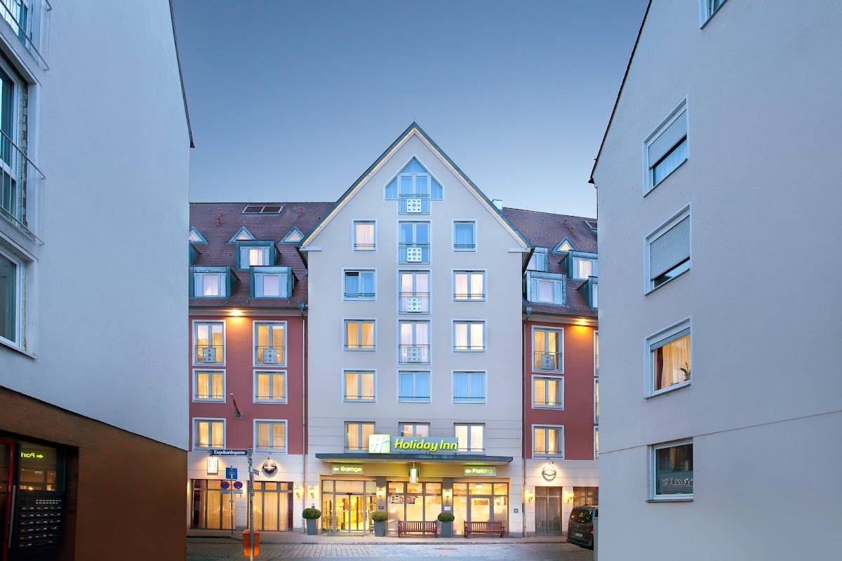 Holiday Inn Nürnberg City Centre, dog-friendly hotel in Nuremberg