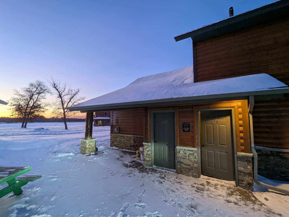 Sportsman's Lodge