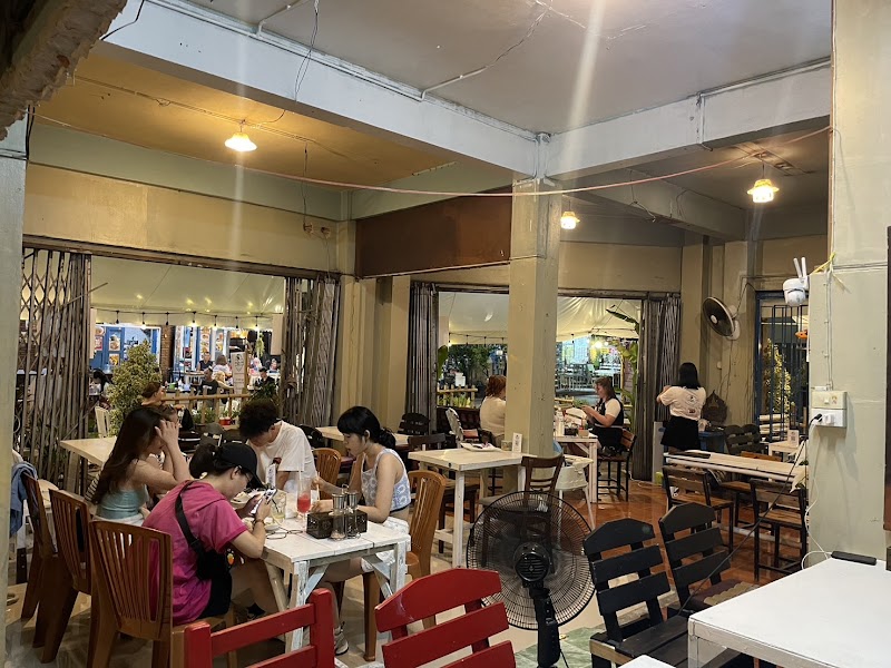 Photo of The Island Bangkok – Top Rated Thai Restaurant & Bar