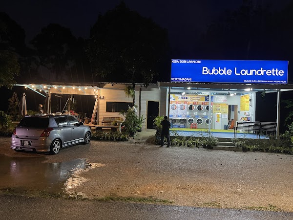 Carrat Cafe - Photo 1