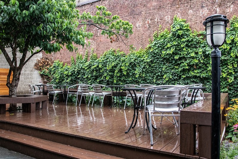 Bloc Cafe photo 1