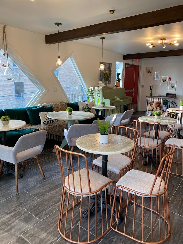 Life Garden Cafe