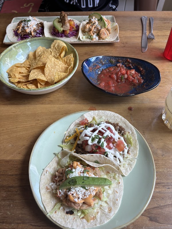 Ru Ru's Tacos & Tequila photo 3