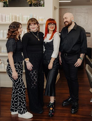 La Vita Hairdressing