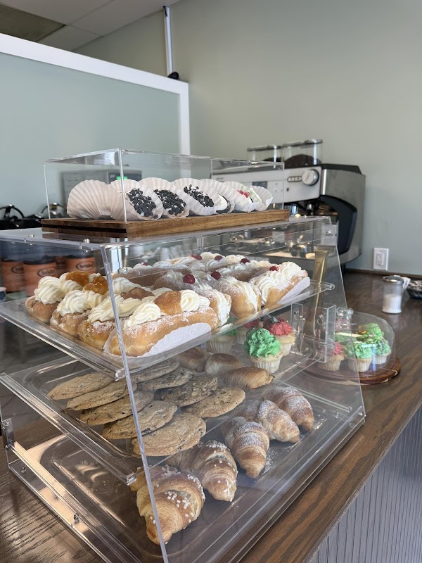 La Dolce Vita Cafe