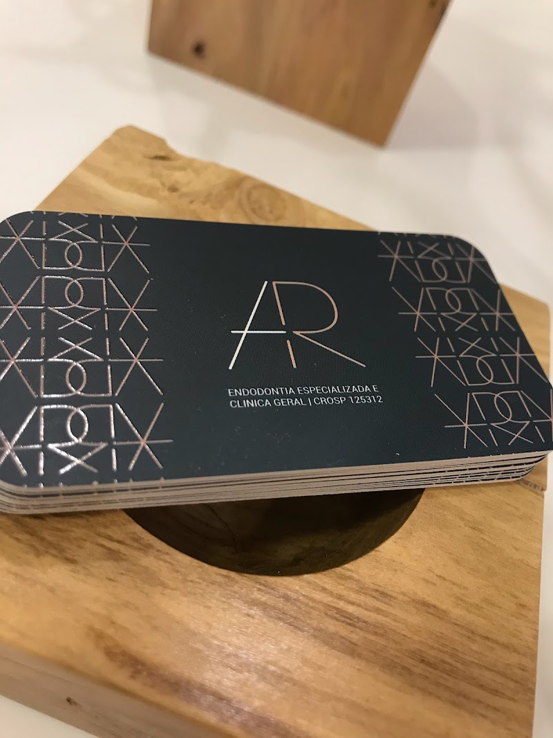 Amanda Rocha - Endodontia Especializada e Clínica Geral - foto 5
