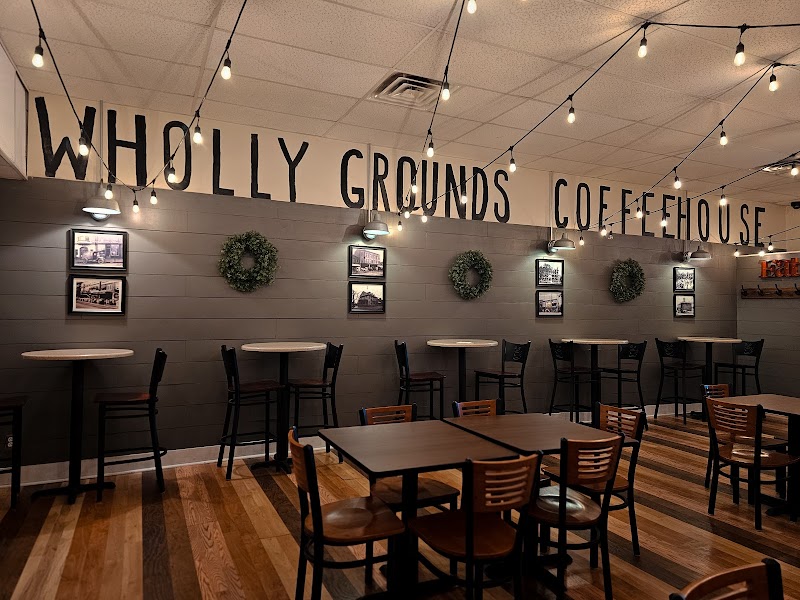 Wholly Grounds Coffeehouse photo 3