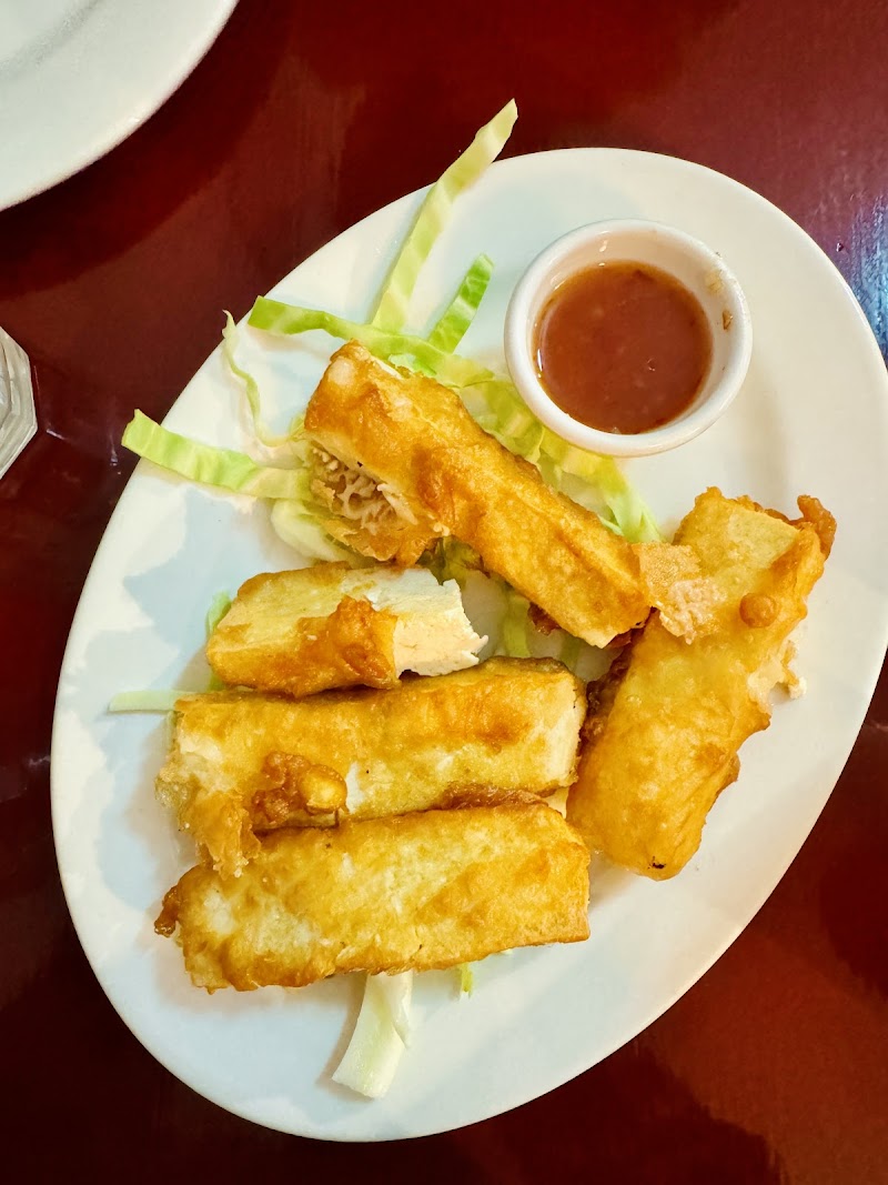 Dee's Vintage Thai Restaurant photo 8