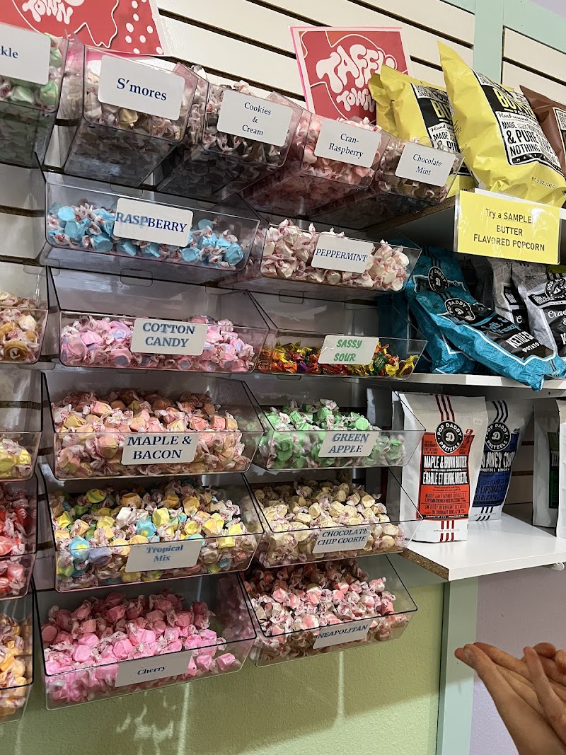 Cherokee Candy & Cream Shop photo 1