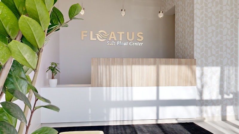 Floatus Salt Float Center