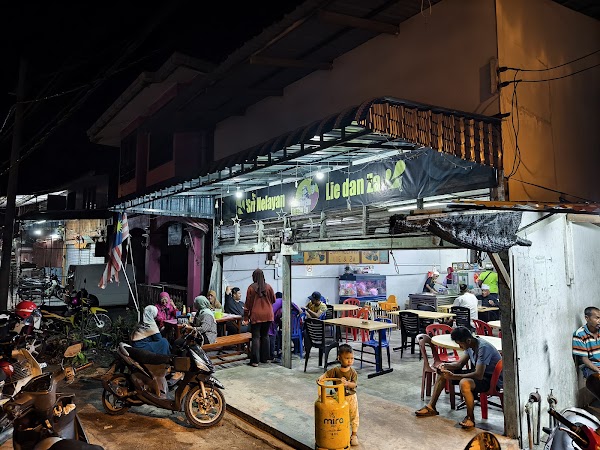 Restoran Sri Nelayan Lie & Za - Photo 1