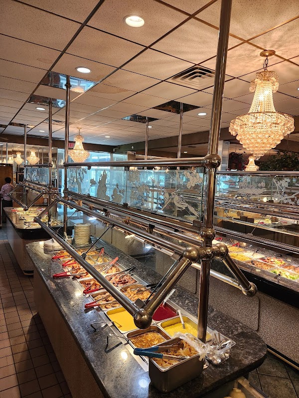 C & W Super Buffet photo 3