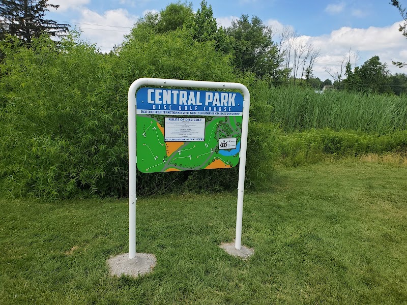 Central Park Disc Golf Course photo 3