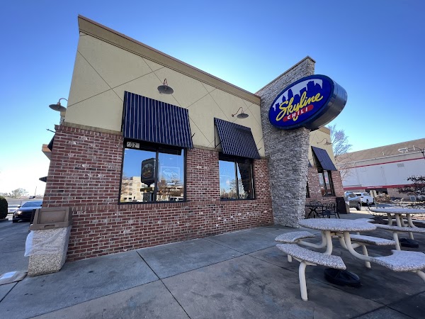 SKYLINE CHILI exterior