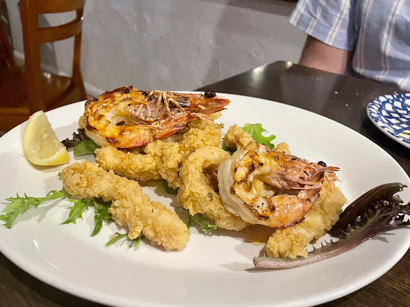 Yaya’s Hellenic Kitchen and Bar photo 8