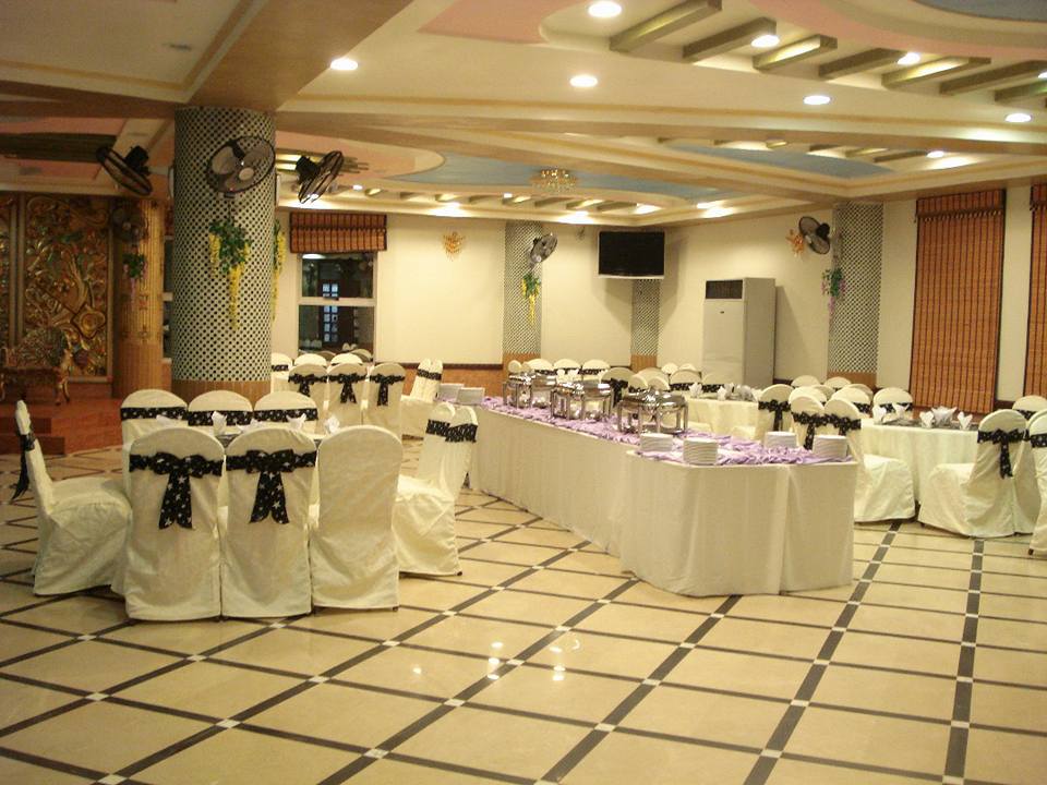 Interior Hall & Stage Setup