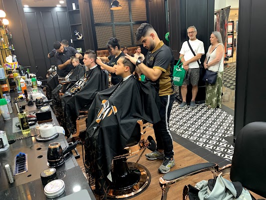 2 Brothers Traditional Barber photo 3