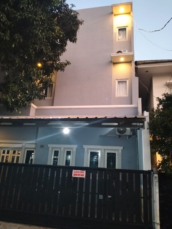 Kost Saré House Cempaka Putih