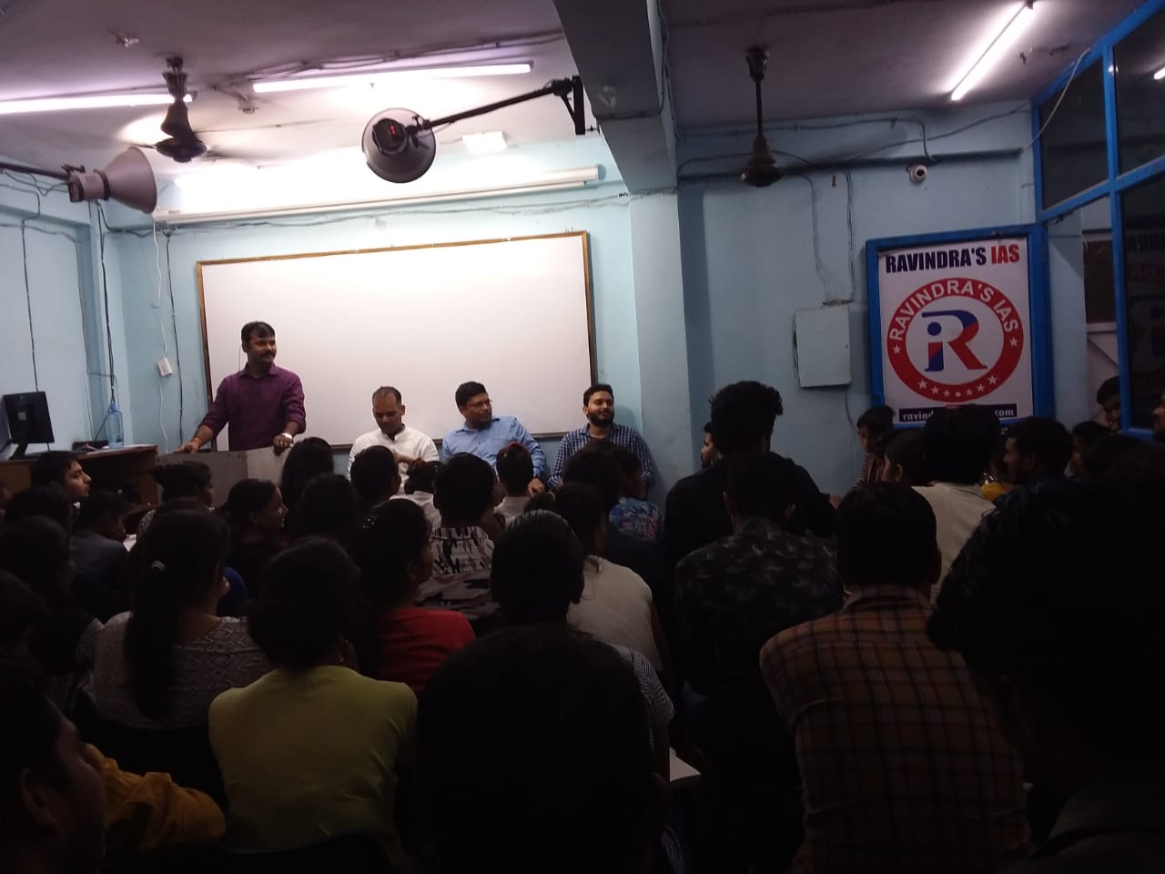 RAVINDRA'S INSTITUTE
